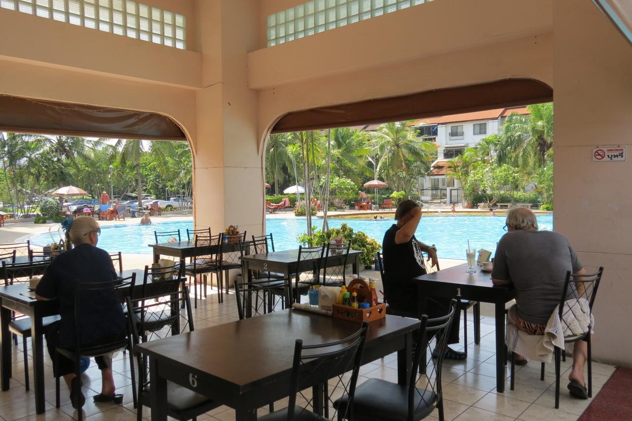 View Talay 1B Residence Pattaya Esterno foto